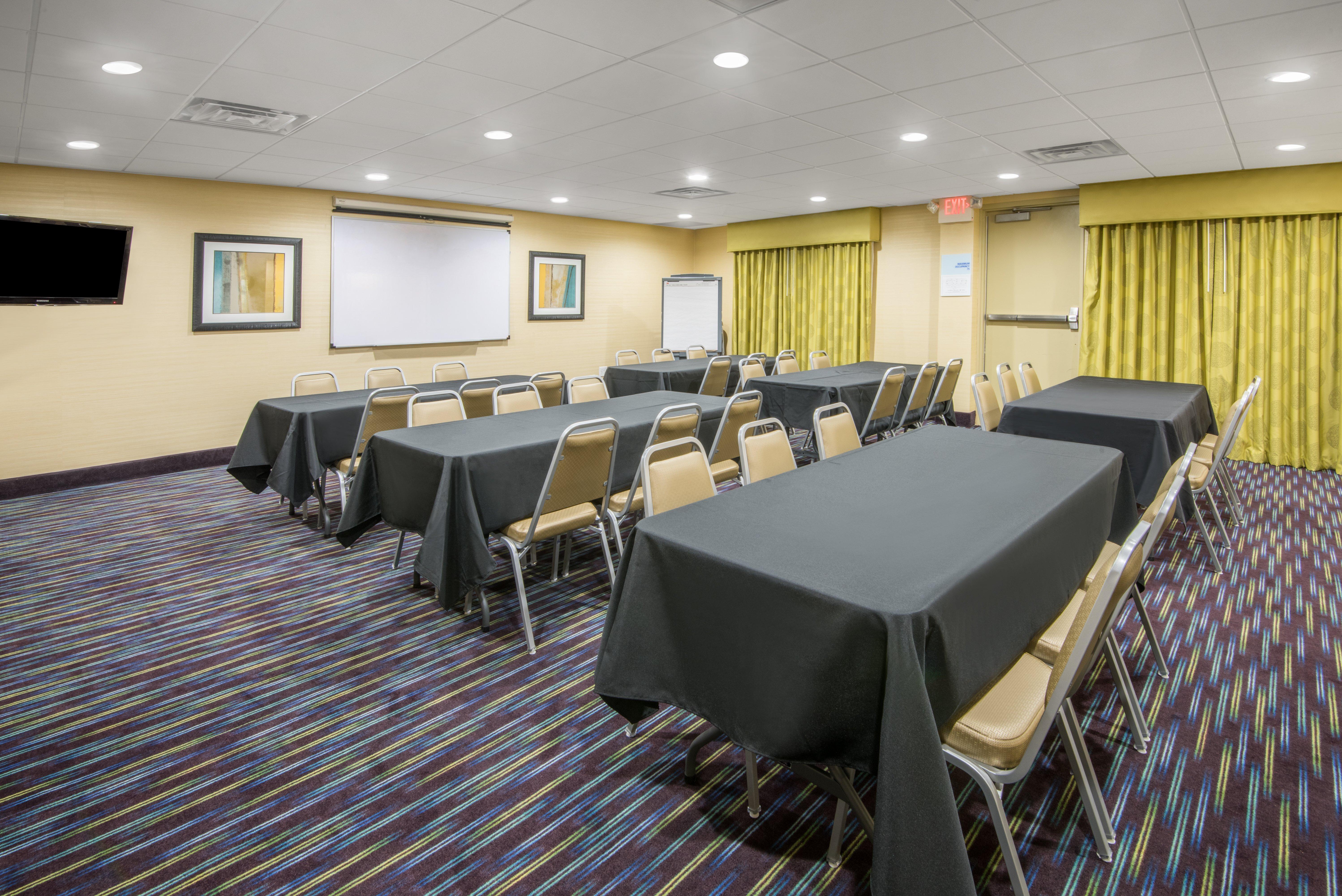 Holiday Inn Express Hotel & Suites Ashland By Ihg Zewnętrze zdjęcie