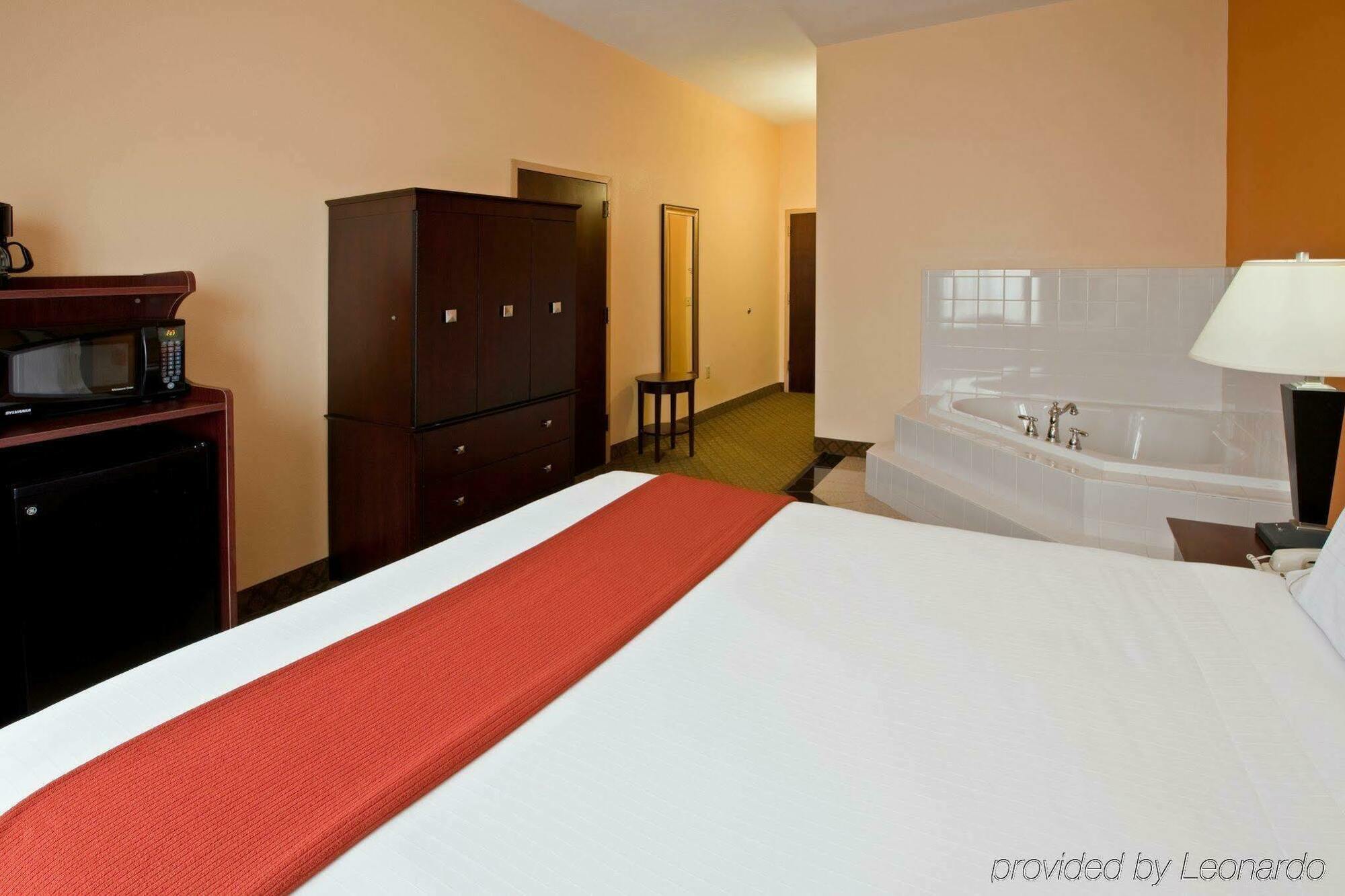 Holiday Inn Express Hotel & Suites Ashland By Ihg Zewnętrze zdjęcie